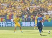 爱游戏大厅-乌克兰淘汰丹麦晋级欧洲杯四强，瑞典遗憾出局