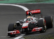 AYX官方直播-迈凯伦绝杀雷诺车队，汉密尔顿扛起全队