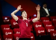 爱游戏体育-英格兰队绝杀波兰队，波尔高光表现