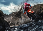 爱游戏大厅-快船击溃国王背后，锡安·威廉姆森如何从未来之星蜕变为关键先生