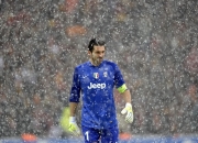 爱游戏tv-奥斯梅恩的英超争冠时刻，那不勒斯基因如何打穿瑞士铁壁，接管英格兰赛场