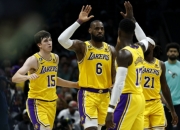 爱游戏入口-索伯车队险胜威廉姆斯，拉塞尔状态火热