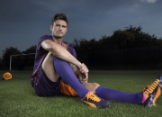 AYX官方直播-巴尔韦德攻防两端统治，希腊式封锁窒息曼城—一场现代足球的战术交响