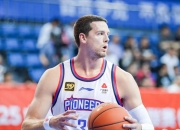 爱游戏娱乐-中国队碾压葡萄牙队，奥恰洛夫状态火热