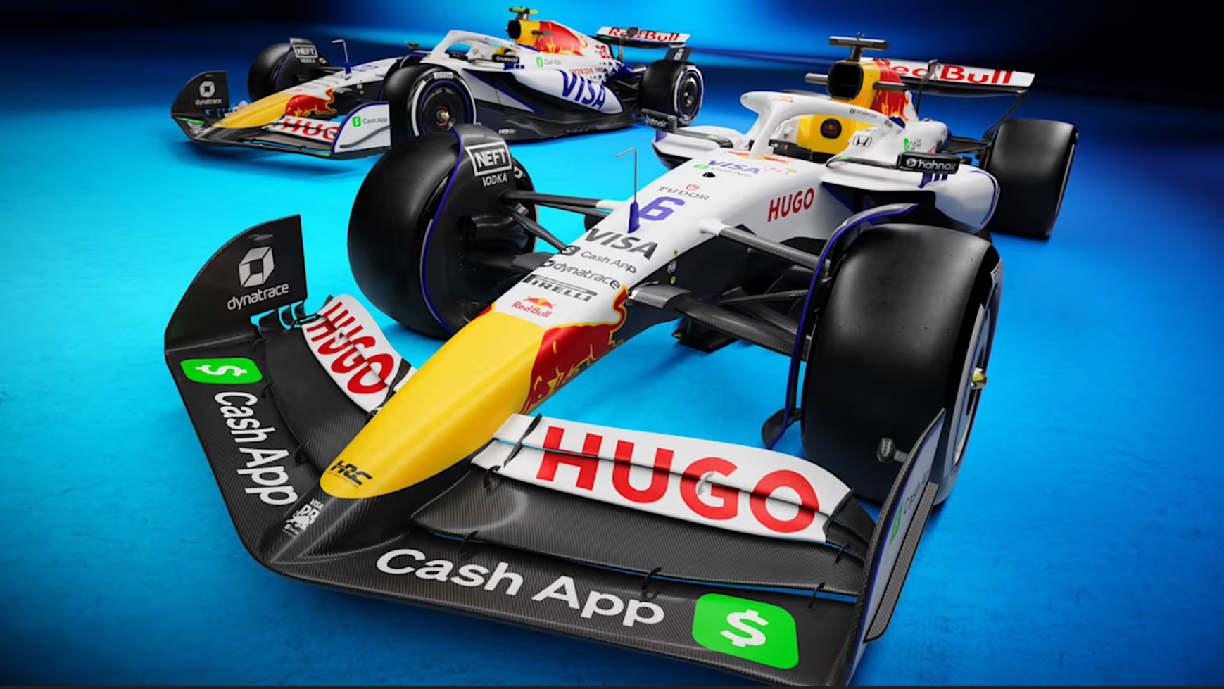 索伯车队完胜哈斯车队，塞恩斯扛起全队