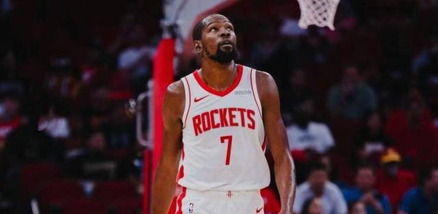 雄鹿绝地反击勇士B队,杜兰特关键制胜 雄鹿绝地反击勇士B队,杜兰特关键制胜