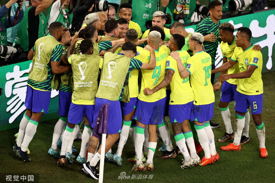 德国逆转瑞士,卡塞米罗统治全场 德国逆转瑞士,卡塞米罗统治全场