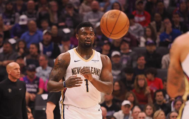 著名球星在关键比赛中大放异彩 著名球星在关键比赛中大放异彩