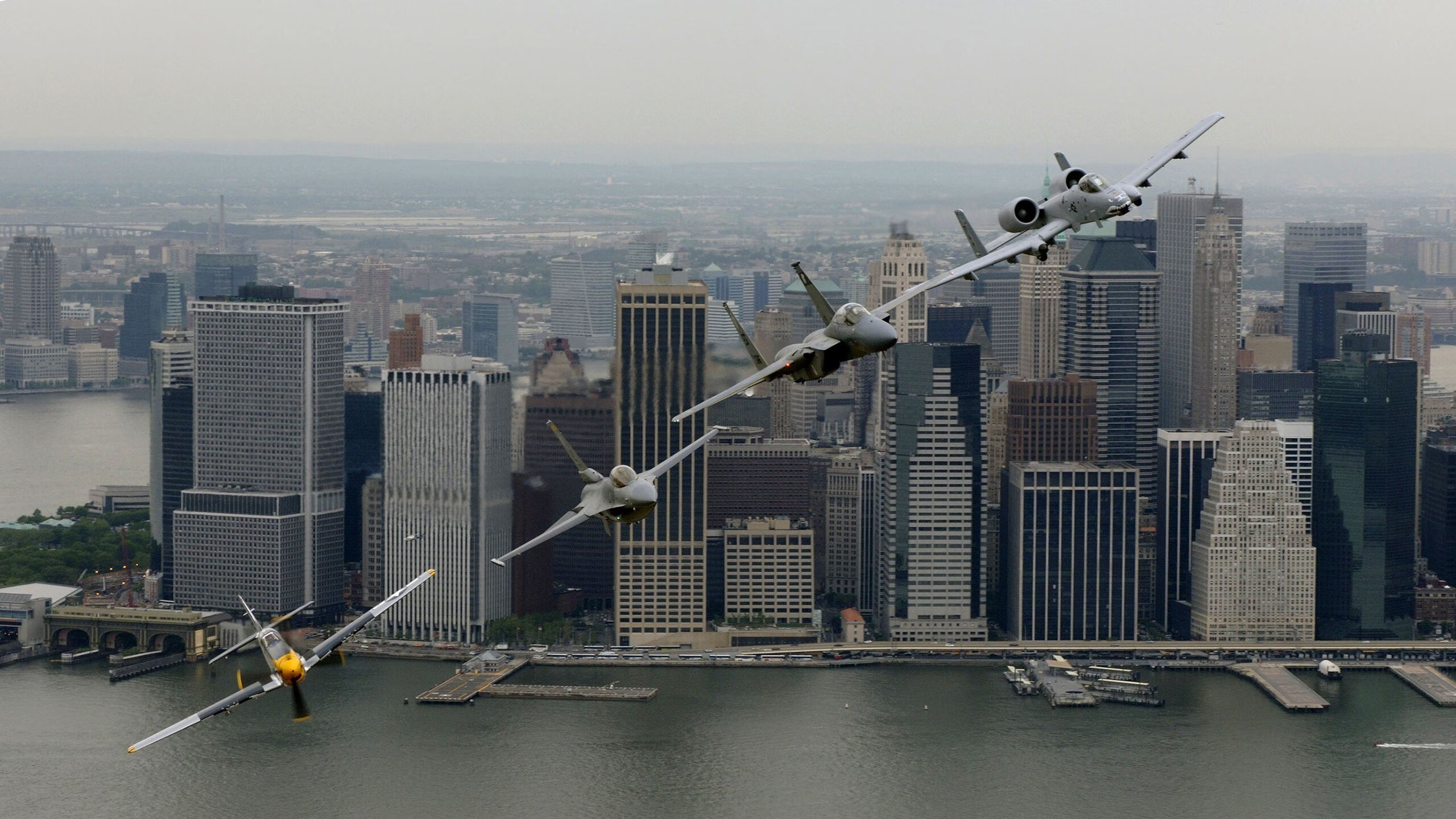 绿茵场上的骑士,卡瓦哈尔关键时刻挺身而出,铸就英格兰对阵爱尔兰的经典瞬间