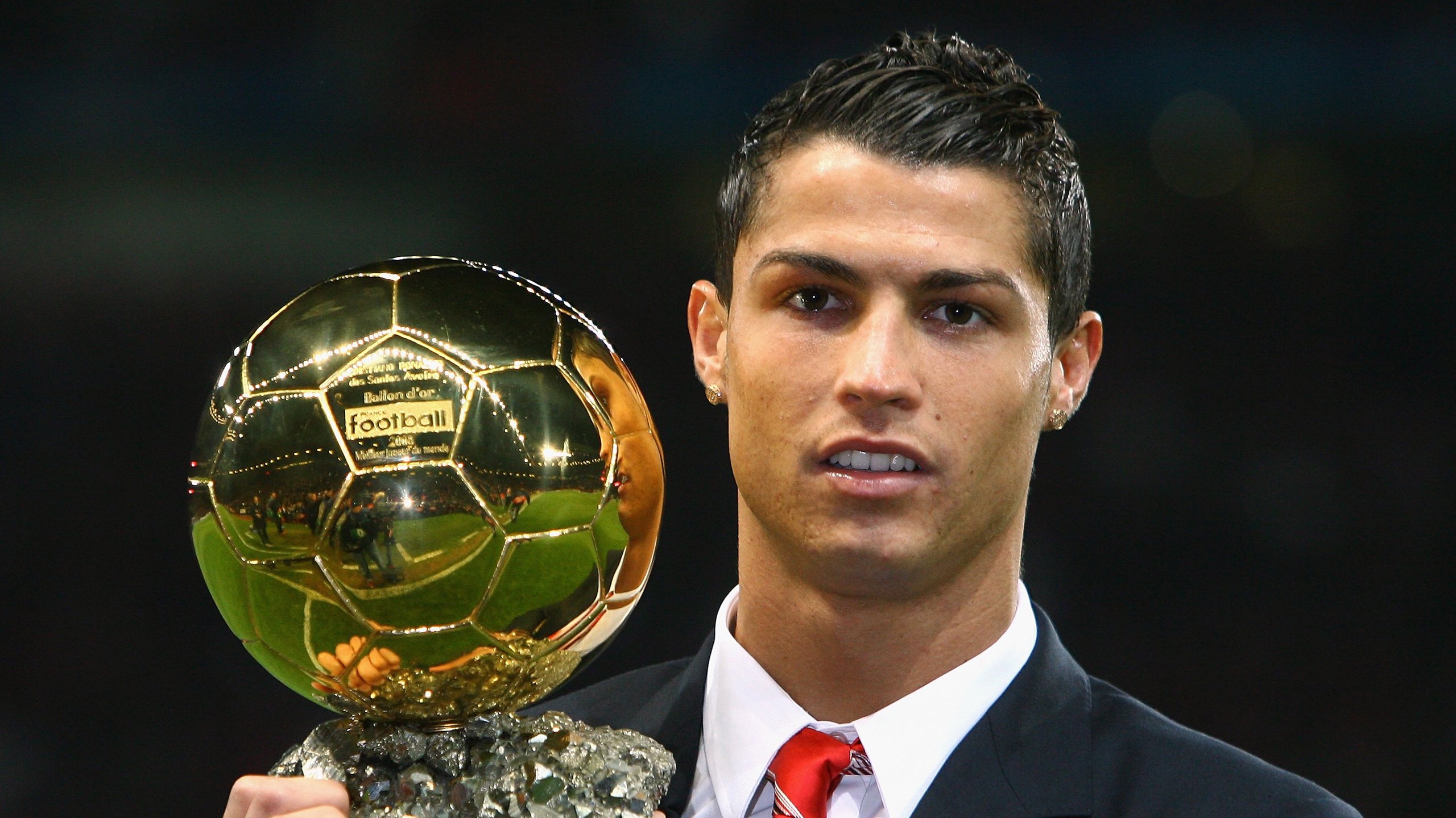 从卡马文加的关键时刻到美国的摩纳哥收购，体育与资本的双重变奏