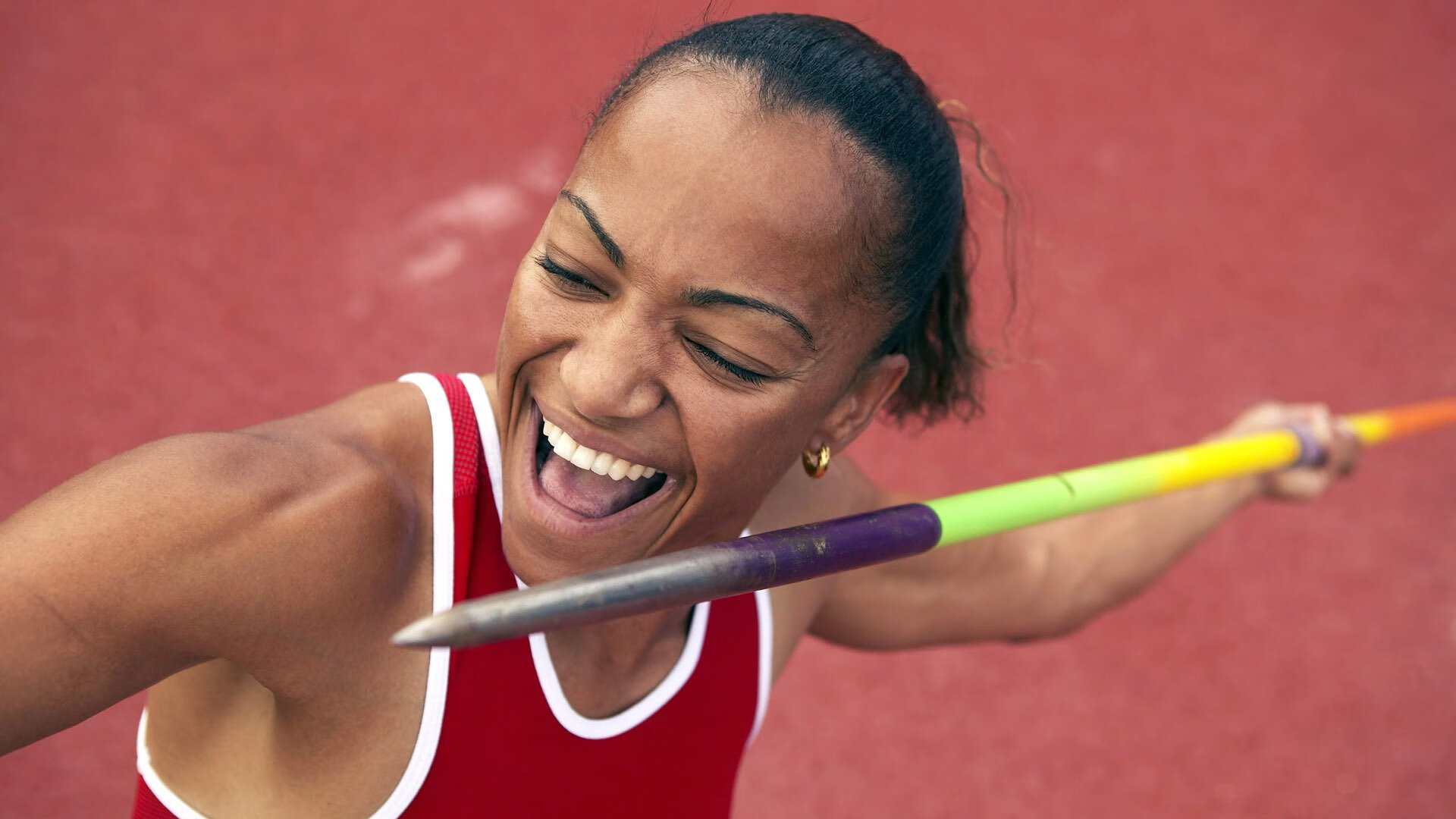 戈贝尔末节接管比赛，雄鹿火力压制广东队